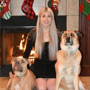 Meet your Posher, Ava